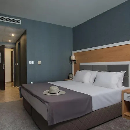 Tm Deluxe Szálloda 3*