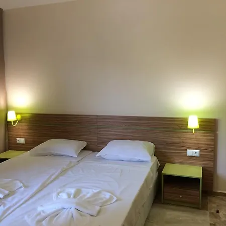 Tm Deluxe Szálloda