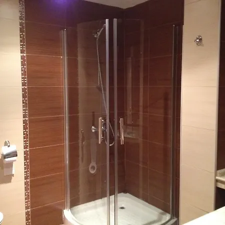 Szálloda Tm Deluxe