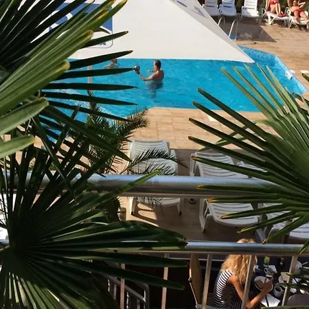 Szálloda Tm Deluxe 3*