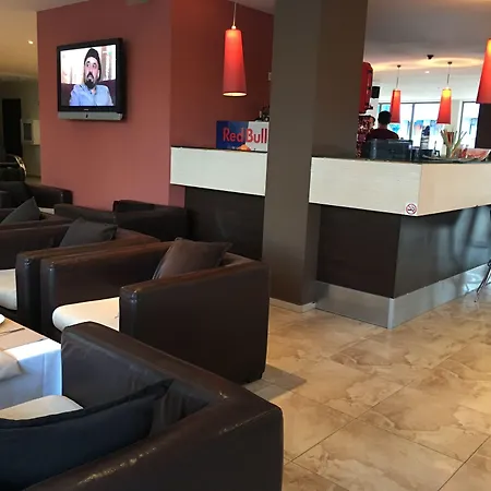 Tm Deluxe Hotel