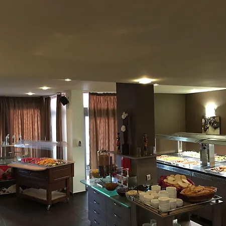 Hotel Tm Deluxe 3*