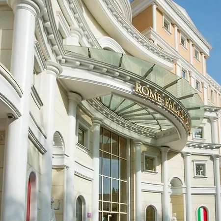 Tm Deluxe Hotel